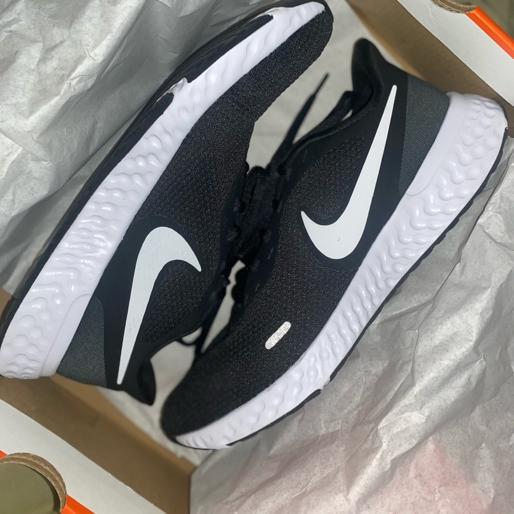 Nike Revolution 5 - Women’s Running Shoes